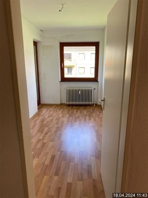 Kleines Zimmer (1).jpg