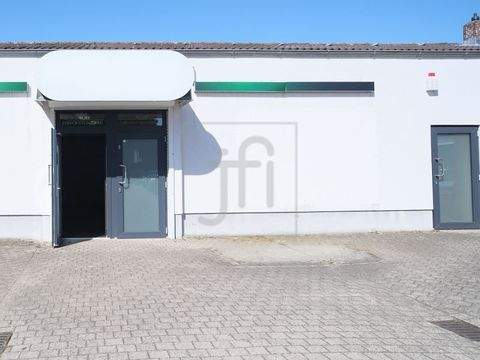 Leer (Ostfriesland) Halle, Leer (Ostfriesland) Hallenfläche