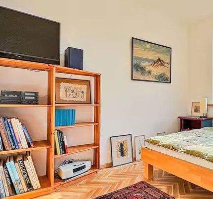 Gästezimmer mit zusätzlichem TV