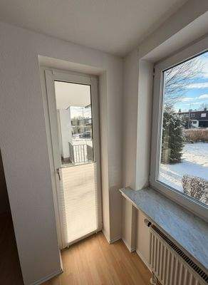 Blick von Zi. 1 auf Balkon