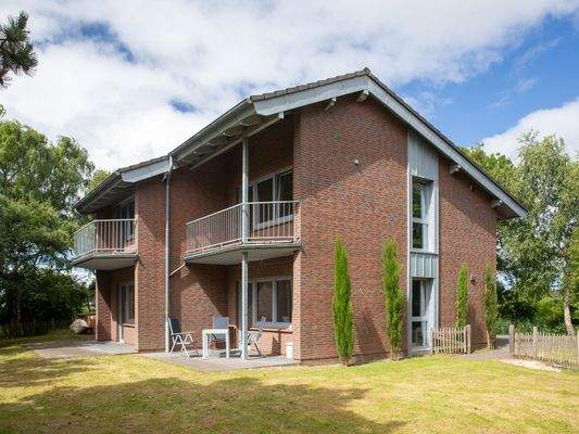 Mehrfamilienhaus (zusätzl. Kaufoption)