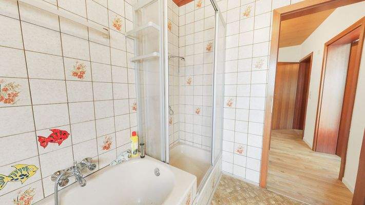 Wannen-/Duschbad ELW