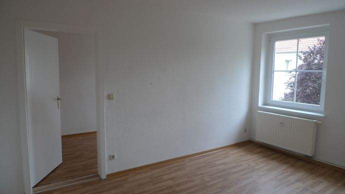 Wohnzimmer, Tür zum 2. Schlafzimmer