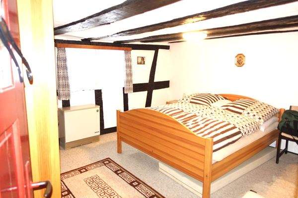 2 große Schlafzimmer im OG