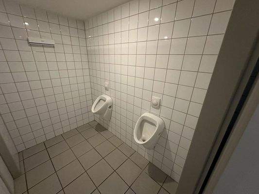 WC Anlage Herren