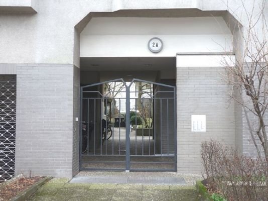 Eingang Grundstück
