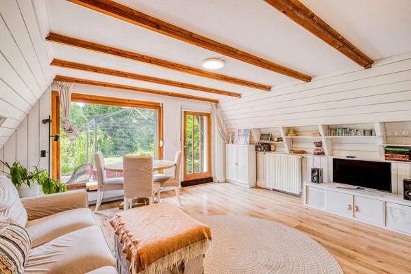 Wohnbereich der Spitzdachremise