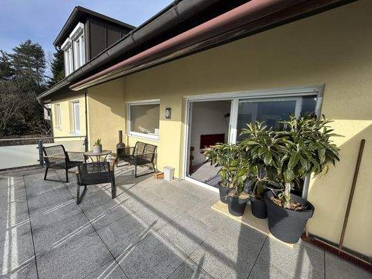Balkon mit Zugang zum Wohn/Essbereich