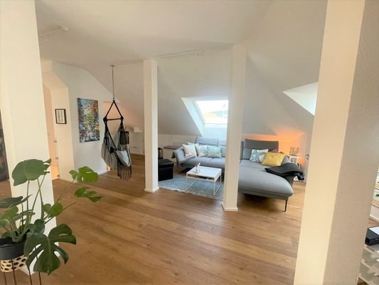Wohnzimmer DG 