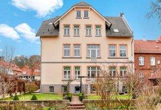 IHausansicht vom Garten aus