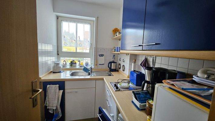 putzige Küche mit EBK