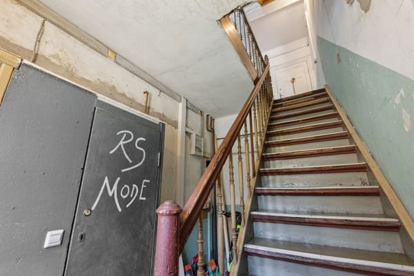 Treppe zum Obergeschoss