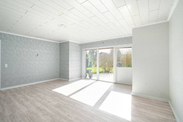 Wohnzimmer EG Aussicht Terrasse
