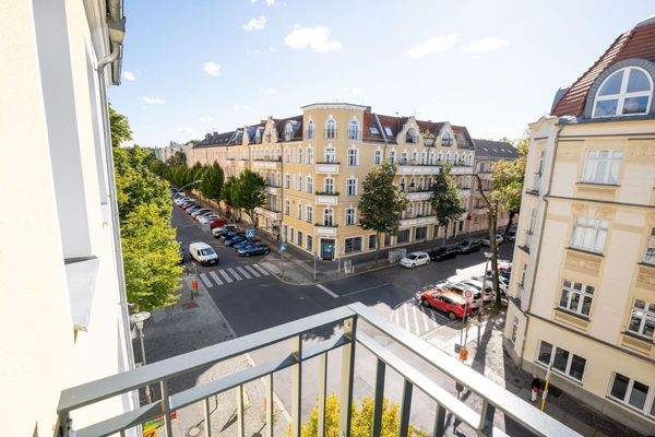 Blick vom großzügigen Balkon