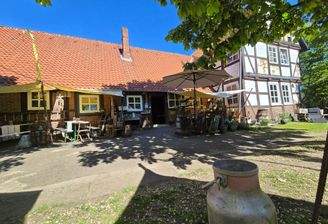 Hof Ansicht Deeleneingang.jpg