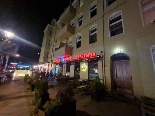 Straßenansicht Nacht