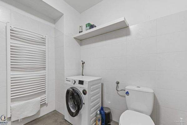 Badezimmer Wohneinheit 2