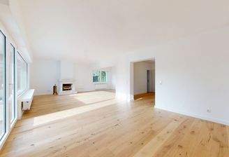 Wohn-/ Essbereich Ansicht I