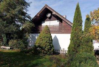 Außenansicht Haus Obermichelbach.jpg