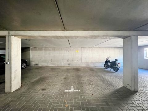 Mönchengladbach Garage, Mönchengladbach Stellplatz