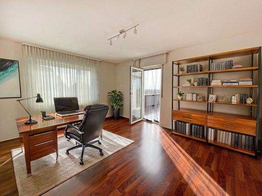 Bürozimmer virtuelles Homestaging