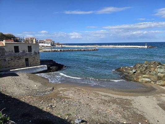 Kreta, Panormos: Baugrundstück direkt am Meer zu verkaufen