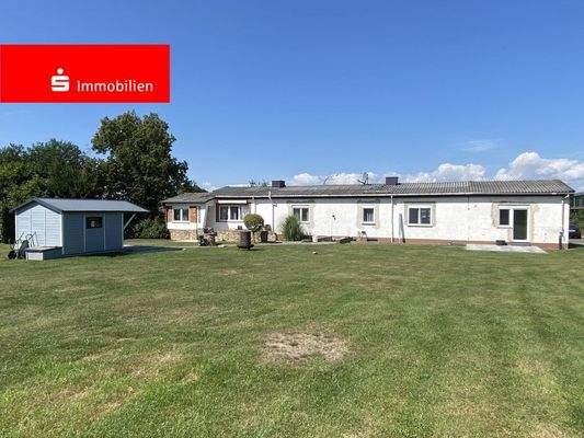 Blick aus dem Garten