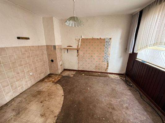 34 Küche rechte Hälfte