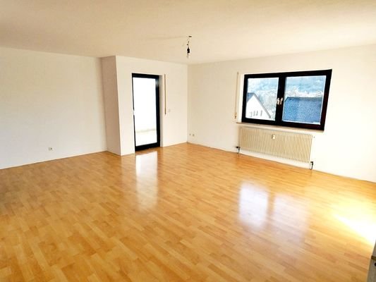 Wohn-Esszimmer B2