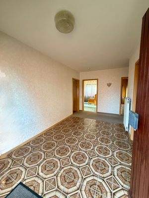 Großzügiger Eingangsbereich.jpeg