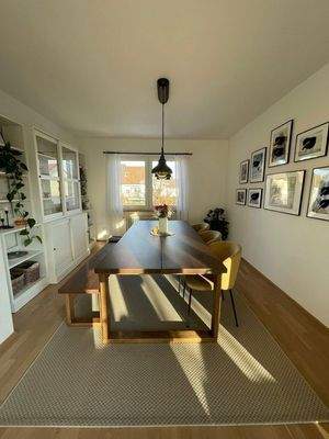 Wohnzimmer/Essbereich