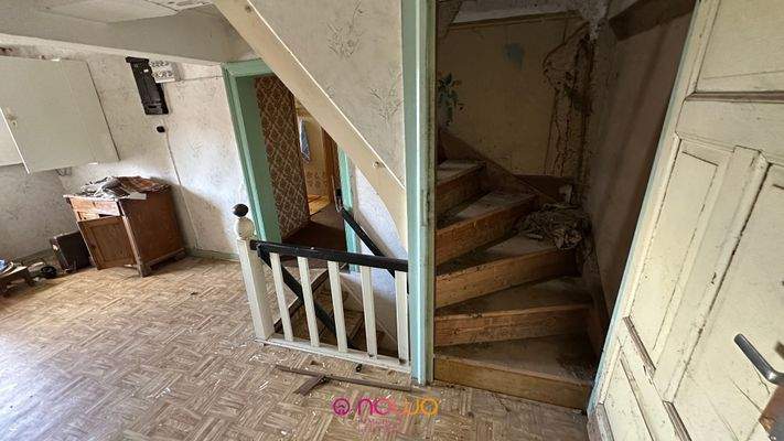 Treppenaufgang ins DG