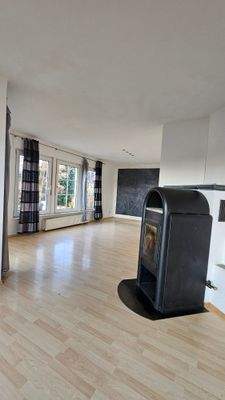 Wohnzimmer mit Kaminofen