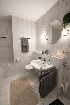 Badezimmer Ansicht 1