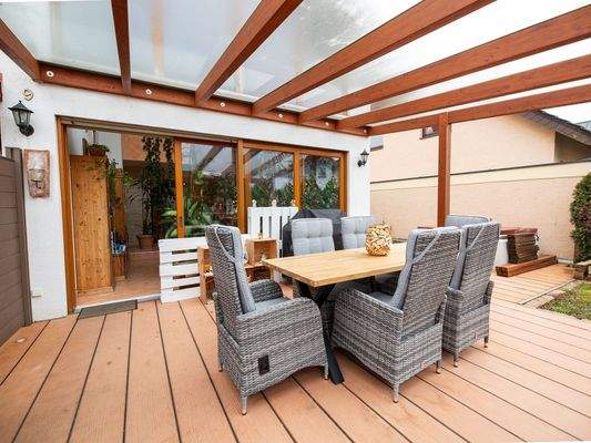Überdachte Terrasse