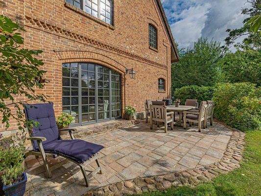 Sonnenterasse des Ferienhauses.jpg