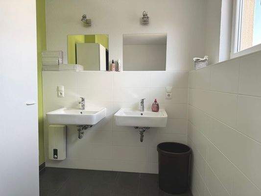Einheit 2, OG, Sanitärraum
