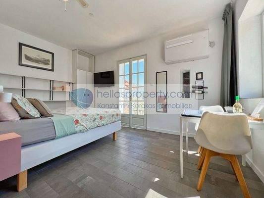 a106a7598ddf42e8b36df3cef38510f7-original