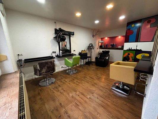 Frieseurstudio EG WHG Nr.6