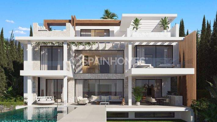 Luxury Houses Close to the Sea in Estepona