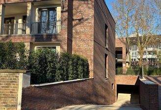 Tiefgaragen Einfahrt