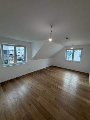 großes Elternschlafzimmer