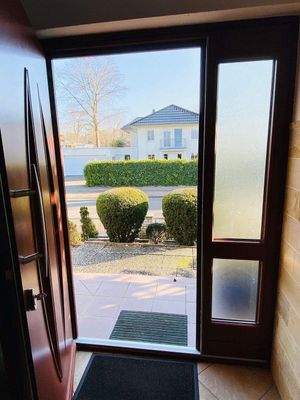 Eingang Straßenseitig