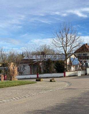 Eckgrundstück in Feldrandlage