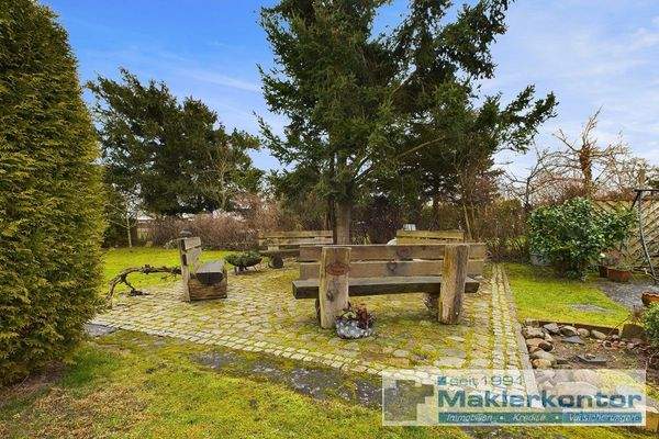 gemütliche Sitzgelegenheit/Feuerstelle