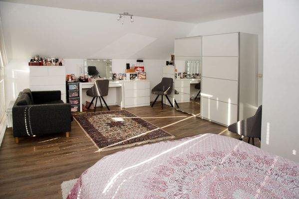 Zimmer im Obergeschoss