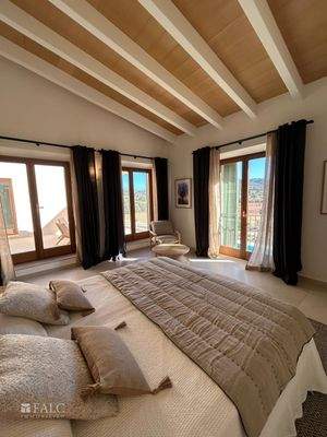 WhatsApp Image 2024-10-14 at 20.47.37 (2)