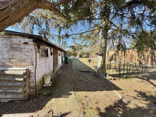 mittlere Grundstücksansicht