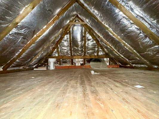 Dachboden/ Lagerraum