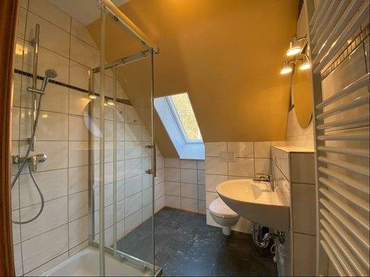 Dachgeschoss - Duschbad